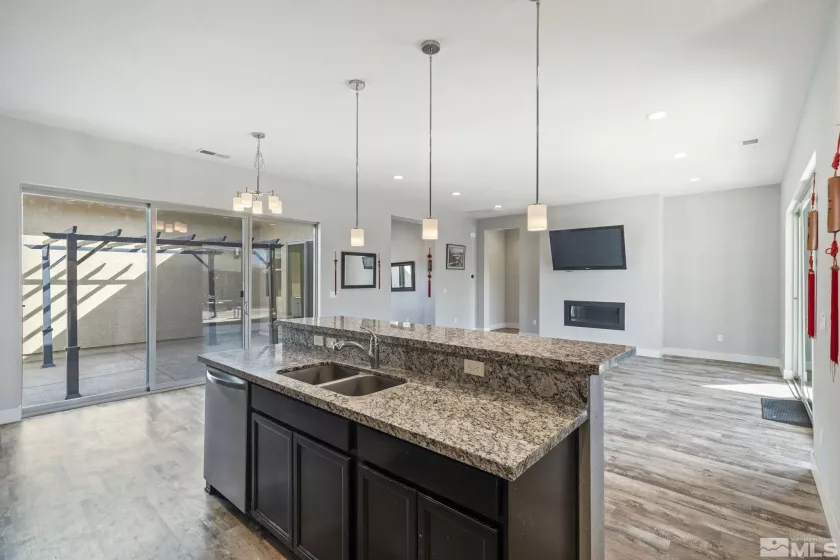 698 Raptor, Fernley, Nevada 89408, 3 Bedrooms Bedrooms, ,3 BathroomsBathrooms,Residential,Residential,Raptor,240013162