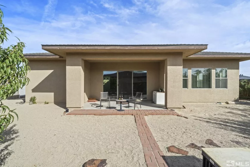 698 Raptor, Fernley, Nevada 89408, 3 Bedrooms Bedrooms, ,3 BathroomsBathrooms,Residential,Residential,Raptor,240013162