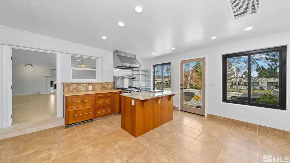 4947 Lakeridge, Reno, Nevada 89509, 4 Bedrooms Bedrooms, ,4 BathroomsBathrooms,Residential,Residential,Lakeridge,250004341