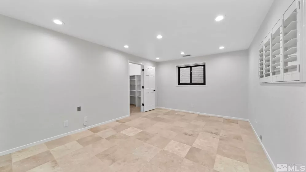 4947 Lakeridge, Reno, Nevada 89509, 4 Bedrooms Bedrooms, ,4 BathroomsBathrooms,Residential,Residential,Lakeridge,250004341