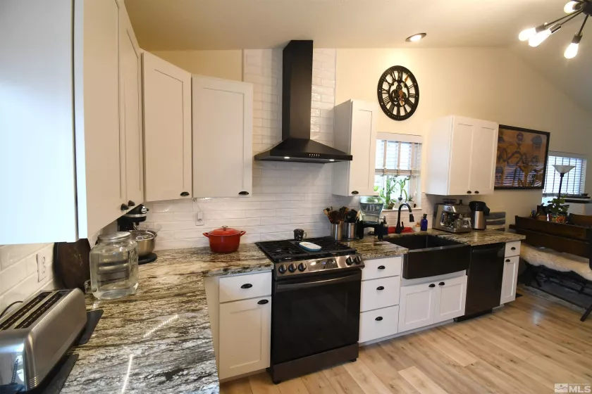 8653 Piper, Reno, Nevada 89506, 3 Bedrooms Bedrooms, ,2 BathroomsBathrooms,Residential,Residential,Piper,250004669