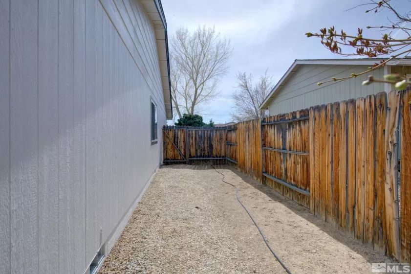 2020 Lonnie, Dayton, Nevada 89403, 3 Bedrooms Bedrooms, ,2 BathroomsBathrooms,Residential,Residential,Lonnie,250003565