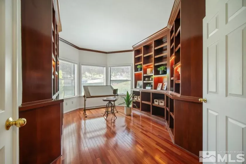 2295 Manzanita, Reno, Nevada 89509, 4 Bedrooms Bedrooms, ,3 BathroomsBathrooms,Residential,Residential,Manzanita,250004497