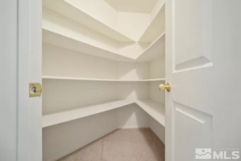 2295 Manzanita, Reno, Nevada 89509, 4 Bedrooms Bedrooms, ,3 BathroomsBathrooms,Residential,Residential,Manzanita,250004497