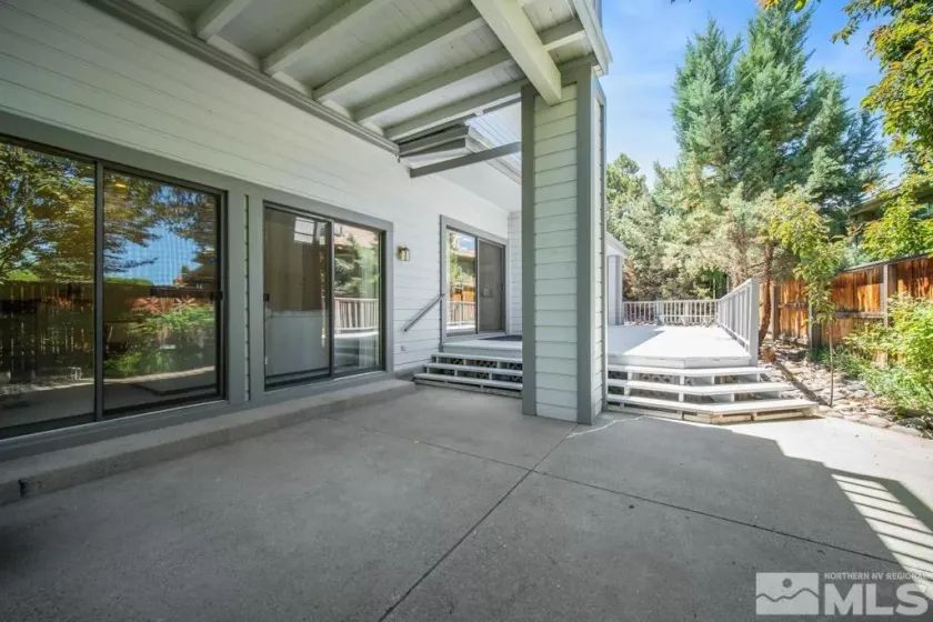 2295 Manzanita, Reno, Nevada 89509, 4 Bedrooms Bedrooms, ,3 BathroomsBathrooms,Residential,Residential,Manzanita,250004497