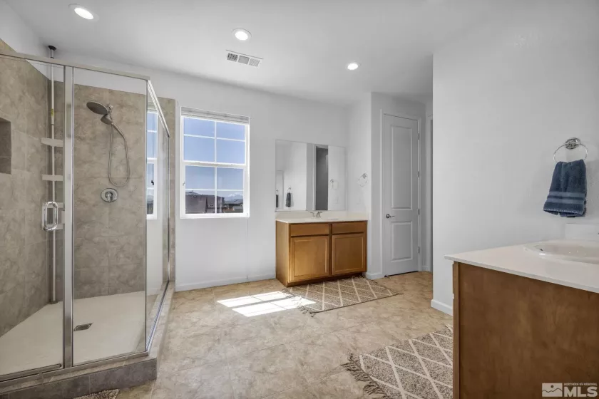 2248 Musselshell, Sparks, Nevada 89436, 4 Bedrooms Bedrooms, ,3 BathroomsBathrooms,Residential,Residential,Musselshell,250004864