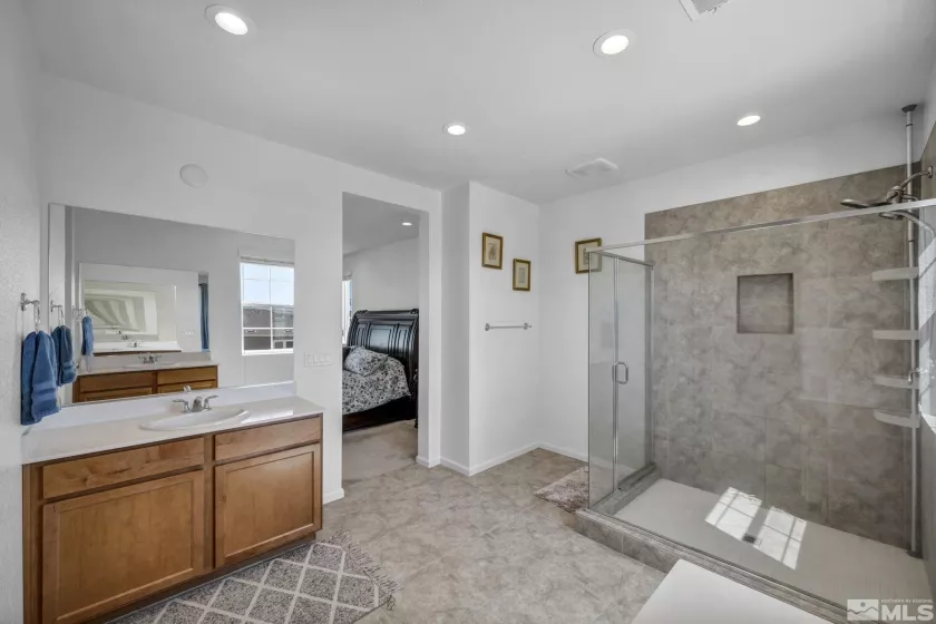 2248 Musselshell, Sparks, Nevada 89436, 4 Bedrooms Bedrooms, ,3 BathroomsBathrooms,Residential,Residential,Musselshell,250004864