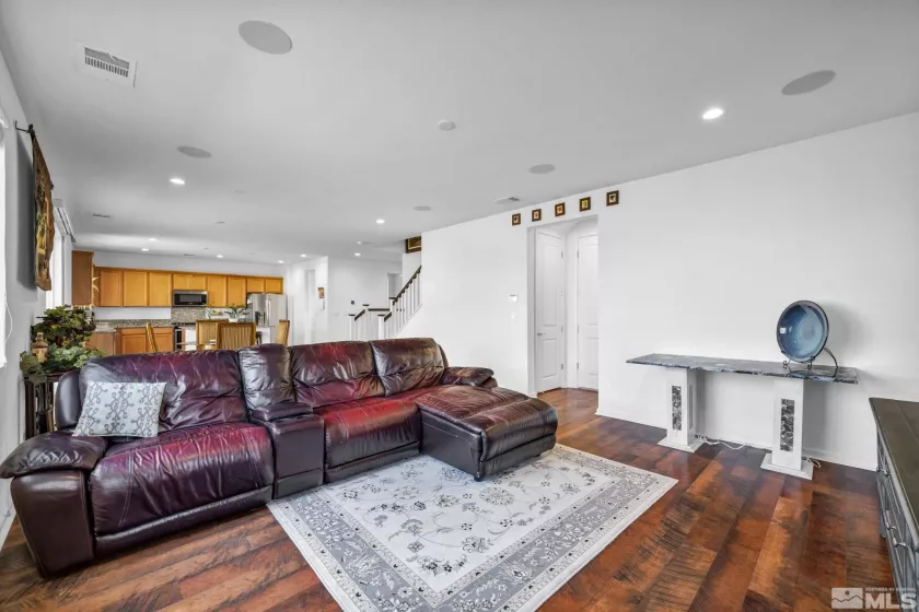 2248 Musselshell, Sparks, Nevada 89436, 4 Bedrooms Bedrooms, ,3 BathroomsBathrooms,Residential,Residential,Musselshell,250004864