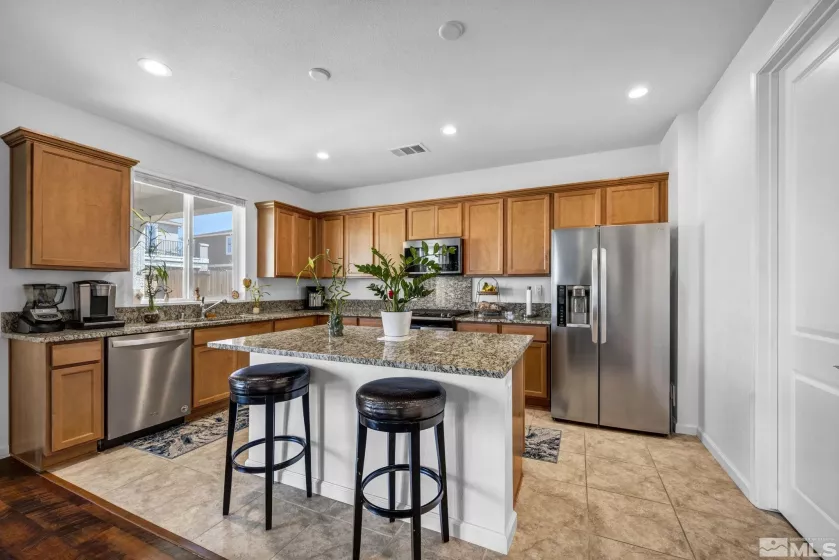 2248 Musselshell, Sparks, Nevada 89436, 4 Bedrooms Bedrooms, ,3 BathroomsBathrooms,Residential,Residential,Musselshell,250004864