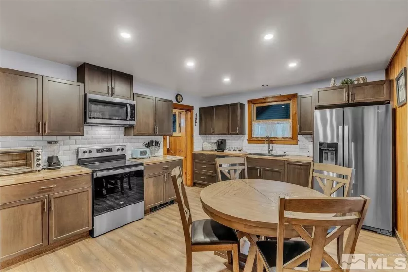 3628 Forest, South Lake Tahoe, California 96150, 4 Bedrooms Bedrooms, ,2 BathroomsBathrooms,Residential,Residential,Forest,250004977