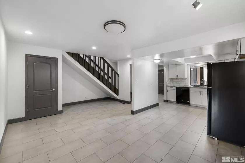 2013 Tremont, Reno, Nevada 89509, 2 Bedrooms Bedrooms, ,3 BathroomsBathrooms,Residential,Residential,Tremont,250004975