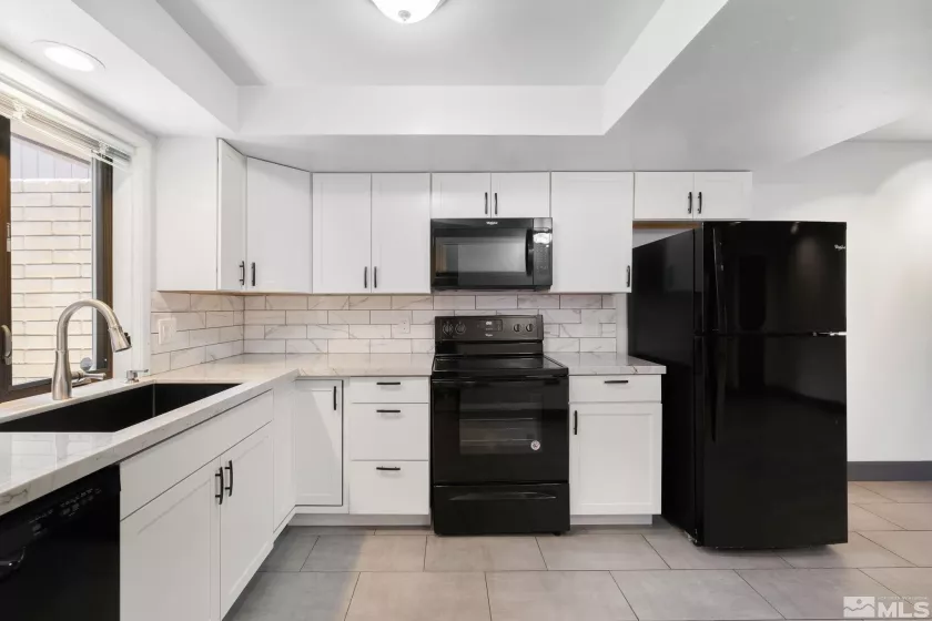 2013 Tremont, Reno, Nevada 89509, 2 Bedrooms Bedrooms, ,3 BathroomsBathrooms,Residential,Residential,Tremont,250004975