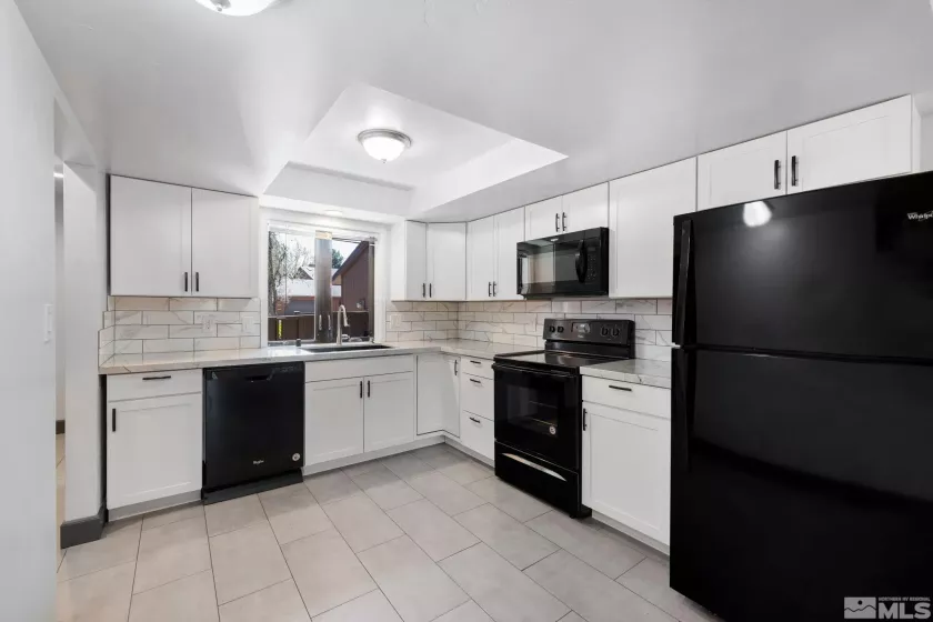 2013 Tremont, Reno, Nevada 89509, 2 Bedrooms Bedrooms, ,3 BathroomsBathrooms,Residential,Residential,Tremont,250004975