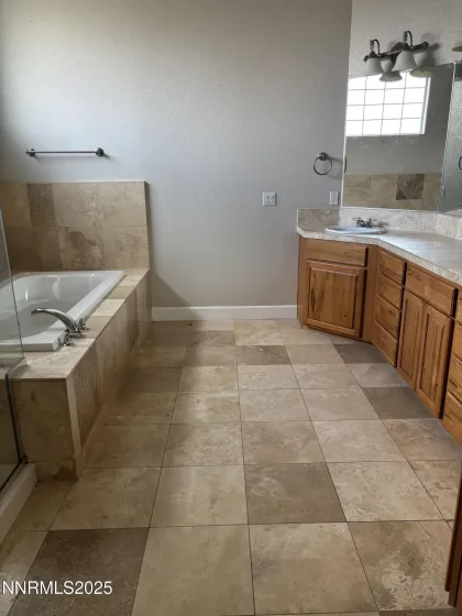 134 DENIO, Dayton, Nevada 89403, 5 Bedrooms Bedrooms, ,4 BathroomsBathrooms,Residential,Residential,DENIO,250004762