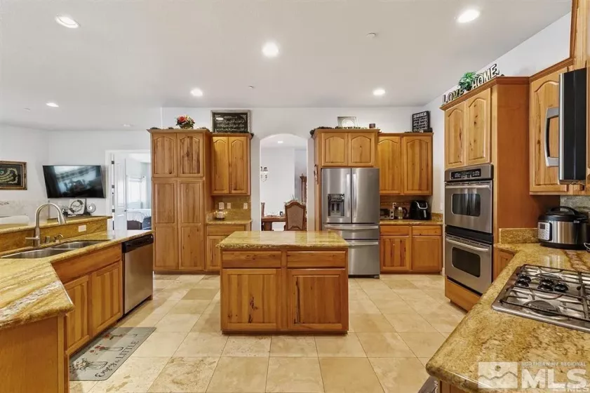 134 DENIO, Dayton, Nevada 89403, 5 Bedrooms Bedrooms, ,4 BathroomsBathrooms,Residential,Residential,DENIO,250004762
