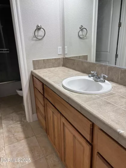 134 DENIO, Dayton, Nevada 89403, 5 Bedrooms Bedrooms, ,4 BathroomsBathrooms,Residential,Residential,DENIO,250004762