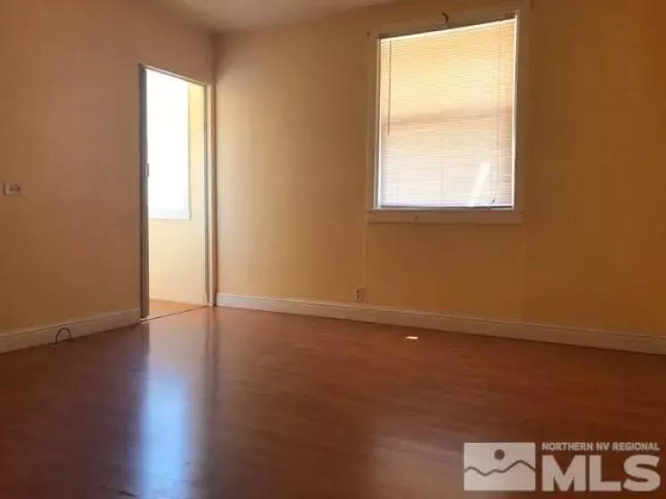 1300 Nannette, Reno, Nevada 89502, 2 Bedrooms Bedrooms, ,2 BathroomsBathrooms,Residential,Residential,Nannette,240005328