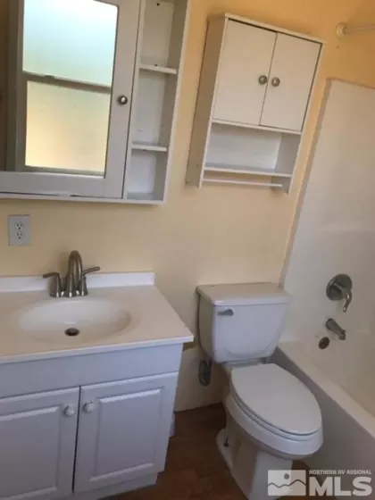 1300 Nannette, Reno, Nevada 89502, 2 Bedrooms Bedrooms, ,2 BathroomsBathrooms,Residential,Residential,Nannette,240005328