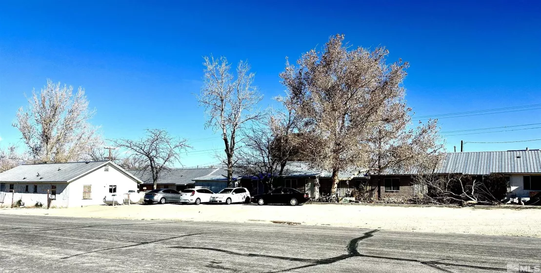 380 B, Hawthorne, Nevada 89415, ,Commercial Sale,Residential,B,240015315