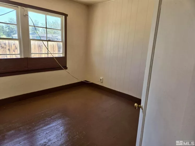 380 B, Hawthorne, Nevada 89415, ,Commercial Sale,Residential,B,240015315