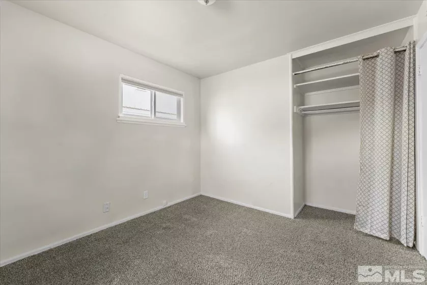 1180 Xman, Sparks, Nevada 89431, 3 Bedrooms Bedrooms, ,1 BathroomBathrooms,Residential,Residential,Xman,240013113