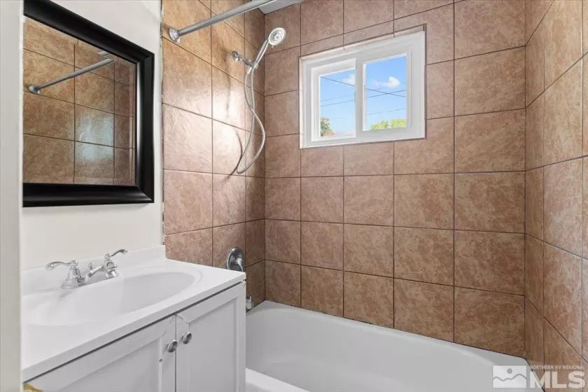 1180 Xman, Sparks, Nevada 89431, 3 Bedrooms Bedrooms, ,1 BathroomBathrooms,Residential,Residential,Xman,240013113