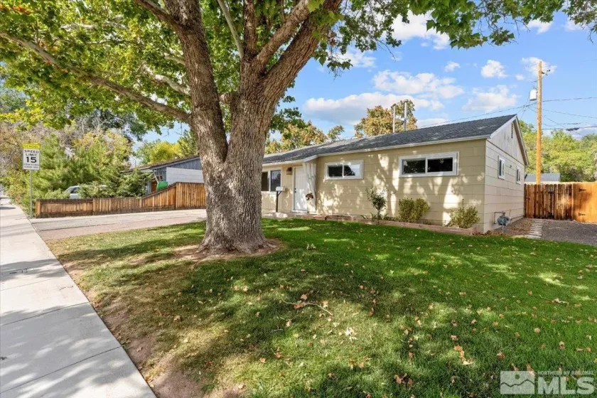 1180 Xman, Sparks, Nevada 89431, 3 Bedrooms Bedrooms, ,1 BathroomBathrooms,Residential,Residential,Xman,240013113