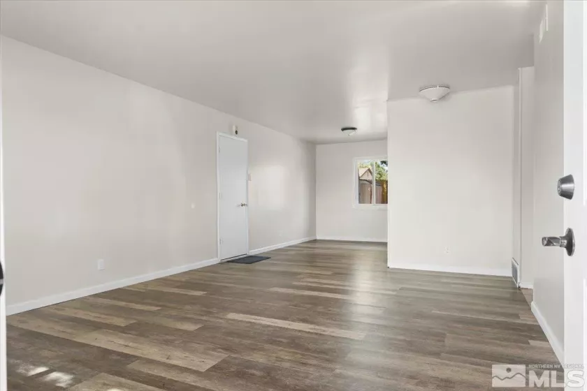 1180 Xman, Sparks, Nevada 89431, 3 Bedrooms Bedrooms, ,1 BathroomBathrooms,Residential,Residential,Xman,240013113