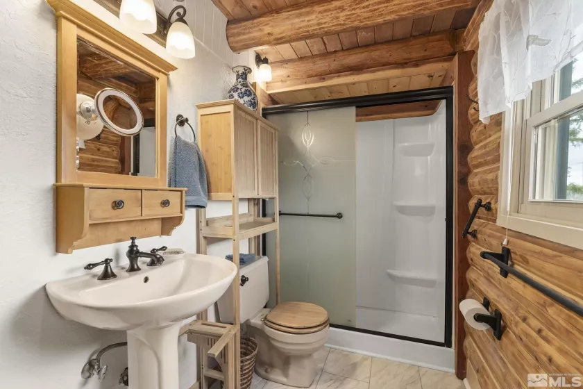 15290 Cherrywood, Reno, Nevada 89511, 3 Bedrooms Bedrooms, ,2 BathroomsBathrooms,Residential,Residential,Cherrywood,250004502