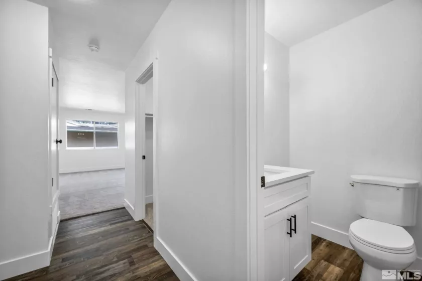 2300 Dickerson, Reno, Nevada 89503, 2 Bedrooms Bedrooms, ,2 BathroomsBathrooms,Residential,Residential,Dickerson,250004155
