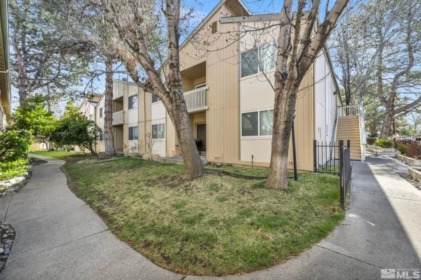 2300 Dickerson, Reno, Nevada 89503, 2 Bedrooms Bedrooms, ,2 BathroomsBathrooms,Residential,Residential,Dickerson,250004155