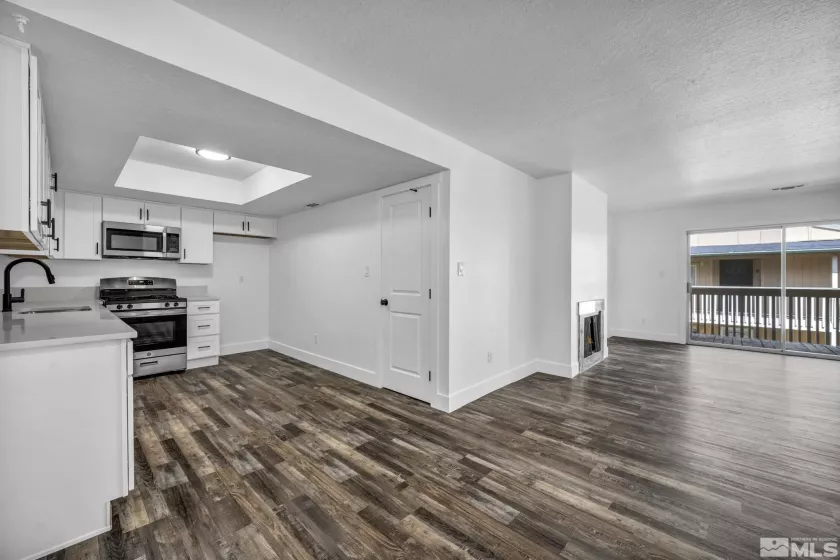 2300 Dickerson, Reno, Nevada 89503, 2 Bedrooms Bedrooms, ,2 BathroomsBathrooms,Residential,Residential,Dickerson,250004155