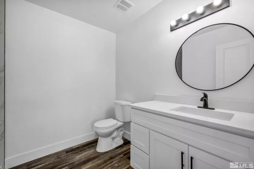 2300 Dickerson, Reno, Nevada 89503, 2 Bedrooms Bedrooms, ,2 BathroomsBathrooms,Residential,Residential,Dickerson,250004155