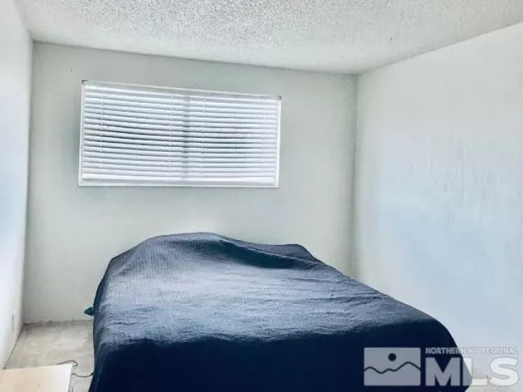 1697 York, Sparks, Nevada 89431, 2 Bedrooms Bedrooms, ,2 BathroomsBathrooms,Residential,Residential,York,250002987