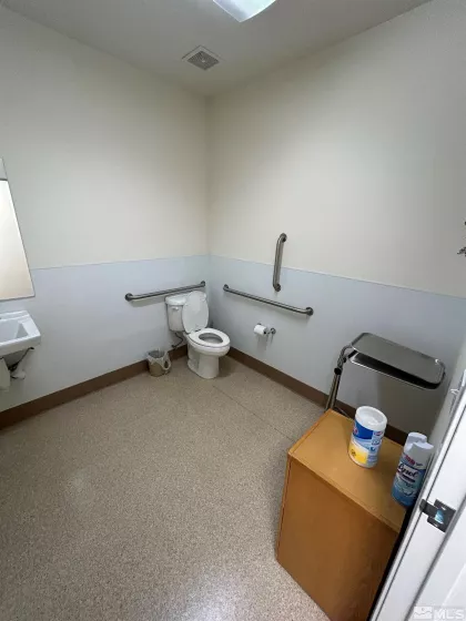 240 US Hwy 95A, Fernley, Nevada 89408, ,Commercial Lease,Manufactured,US Hwy 95A,240012996