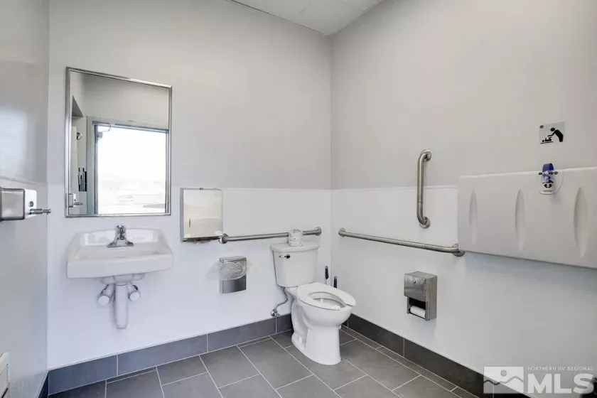 25 Panther, Reno, Nevada 89506, ,Commercial Sale,Residential,Panther,250002825