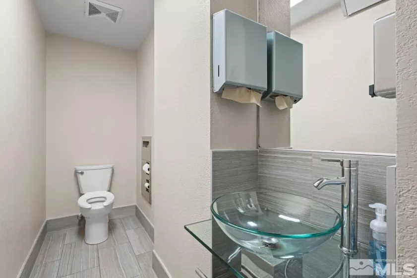 625 HWY 50, Zephyr Cove, Nevada 89448, ,Commercial Sale,Residential,HWY 50,250004926