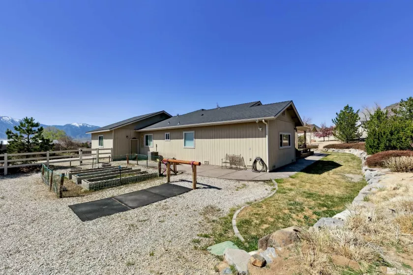 1367 Porter, Minden, Nevada 89423, 3 Bedrooms Bedrooms, ,2 BathroomsBathrooms,Residential,Residential,Porter,250005005