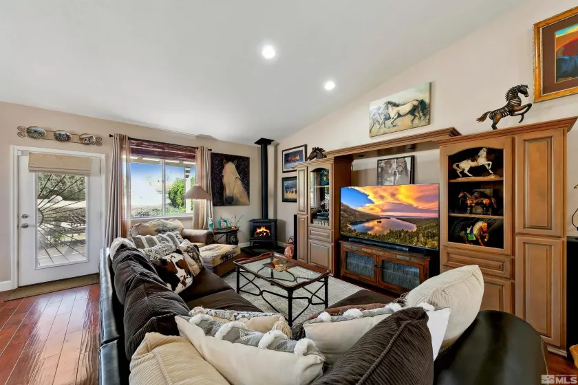 1367 Porter, Minden, Nevada 89423, 3 Bedrooms Bedrooms, ,2 BathroomsBathrooms,Residential,Residential,Porter,250005005
