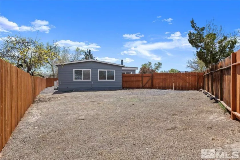 350 Randon, Fernley, Nevada 89408, 3 Bedrooms Bedrooms, ,2 BathroomsBathrooms,Residential,Residential,Randon,250004940