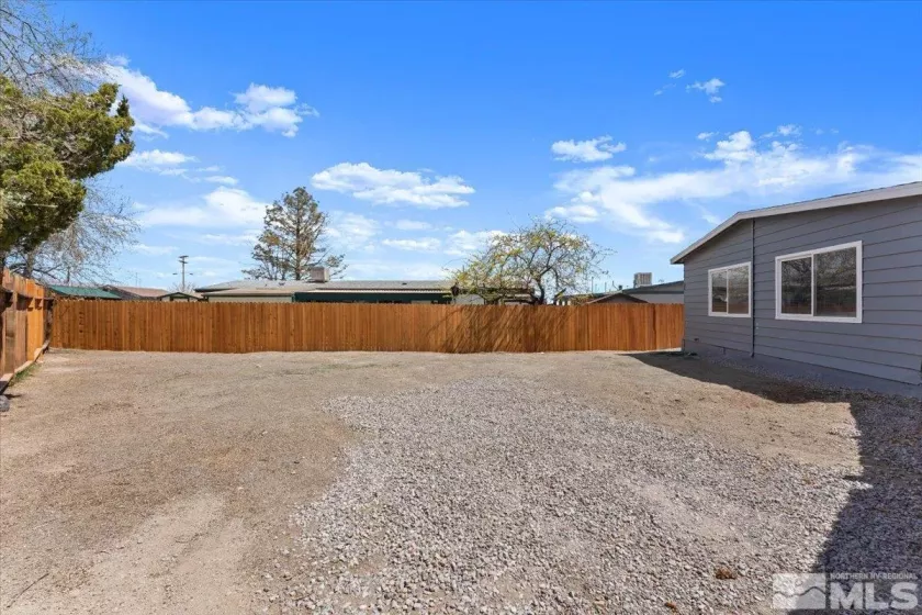 350 Randon, Fernley, Nevada 89408, 3 Bedrooms Bedrooms, ,2 BathroomsBathrooms,Residential,Residential,Randon,250004940