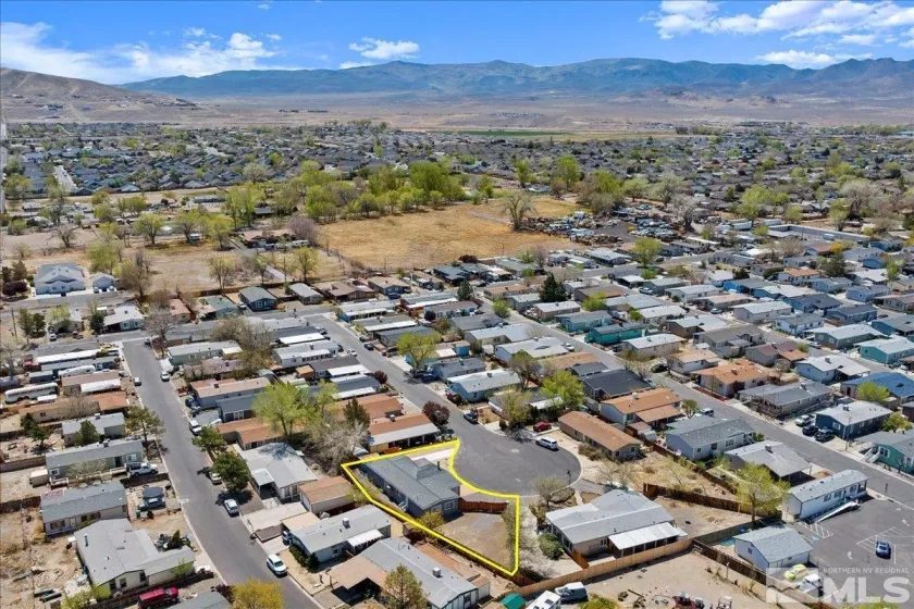 350 Randon, Fernley, Nevada 89408, 3 Bedrooms Bedrooms, ,2 BathroomsBathrooms,Residential,Residential,Randon,250004940