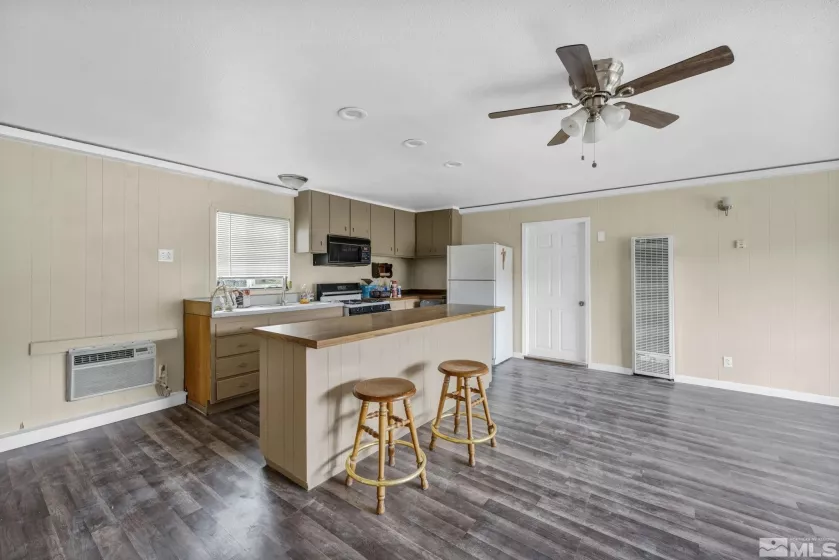 80 Mill Creek, Coleville, California 96107, 1 Bedroom Bedrooms, ,2 BathroomsBathrooms,Residential,Residential,Mill Creek,250004994