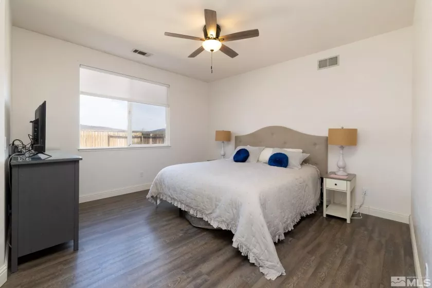 3940 Rainier, Reno, Nevada 89508, 4 Bedrooms Bedrooms, ,2 BathroomsBathrooms,Residential,Residential,Rainier,250004801