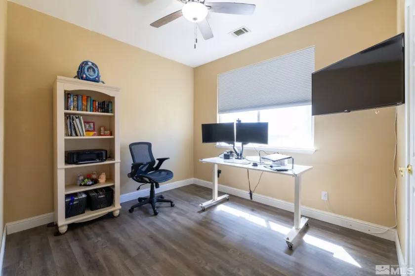 3940 Rainier, Reno, Nevada 89508, 4 Bedrooms Bedrooms, ,2 BathroomsBathrooms,Residential,Residential,Rainier,250004801