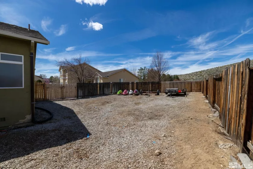 3940 Rainier, Reno, Nevada 89508, 4 Bedrooms Bedrooms, ,2 BathroomsBathrooms,Residential,Residential,Rainier,250004801
