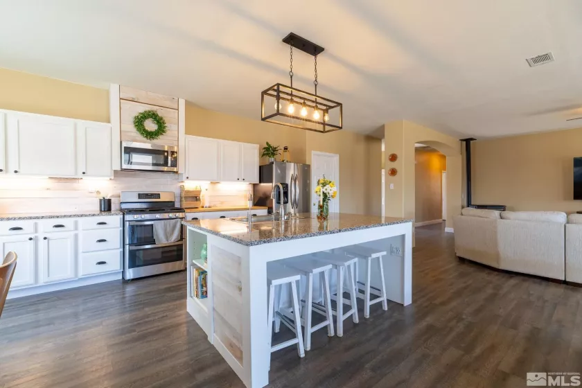 3940 Rainier, Reno, Nevada 89508, 4 Bedrooms Bedrooms, ,2 BathroomsBathrooms,Residential,Residential,Rainier,250004801