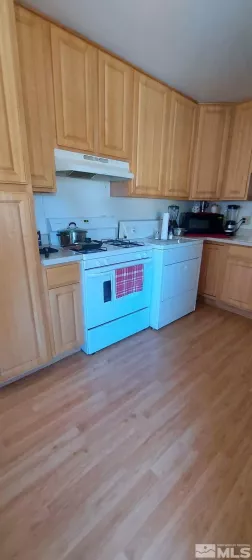 360 & 360 1/2 Virginia, Fallon, Nevada 89406, 4 Bedrooms Bedrooms, ,4 BathroomsBathrooms,Residential Income,Residential,Virginia,250004786