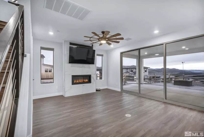 5469 Fossilstone, Sparks, Nevada 89436, 4 Bedrooms Bedrooms, ,3 BathroomsBathrooms,Residential,Residential,Fossilstone,250000380