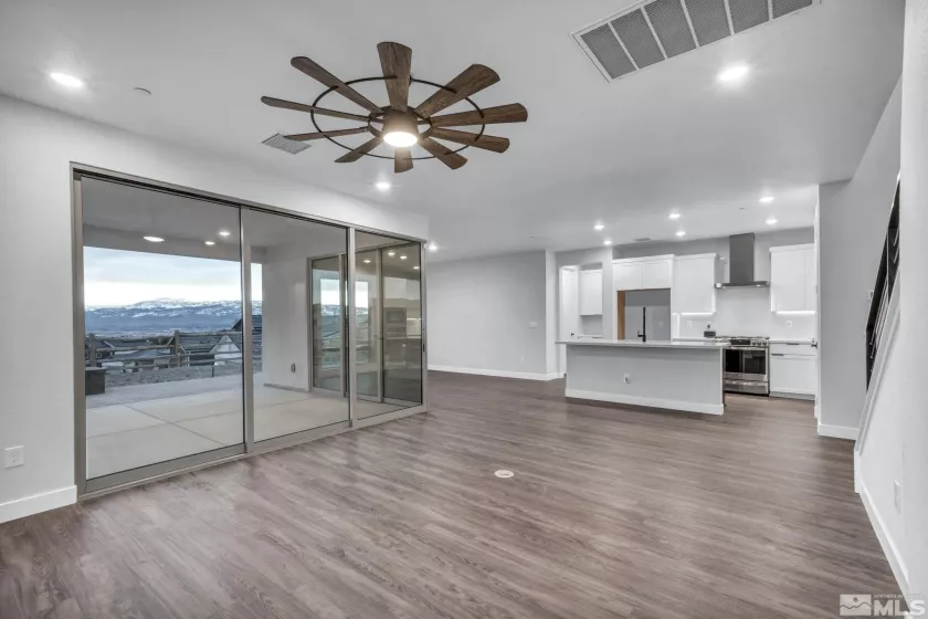 5469 Fossilstone, Sparks, Nevada 89436, 4 Bedrooms Bedrooms, ,3 BathroomsBathrooms,Residential,Residential,Fossilstone,250000380